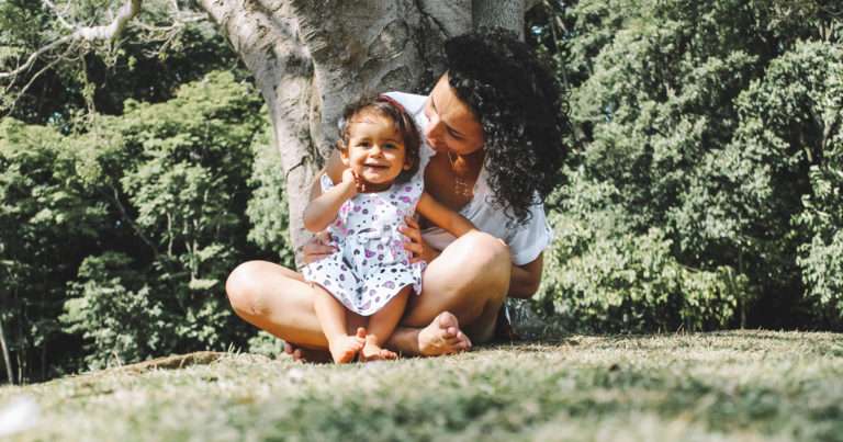 The benefits and challenges of being a single parent | Beanstalk Mums