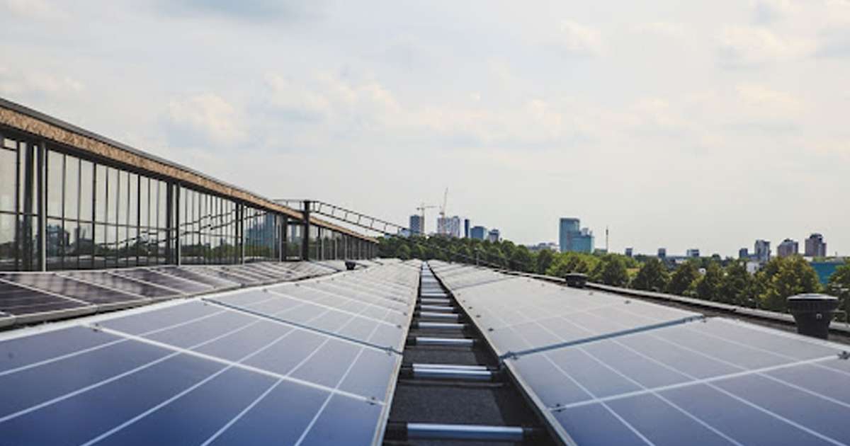 Solar for business - Beanstalk Mums Business solar battery