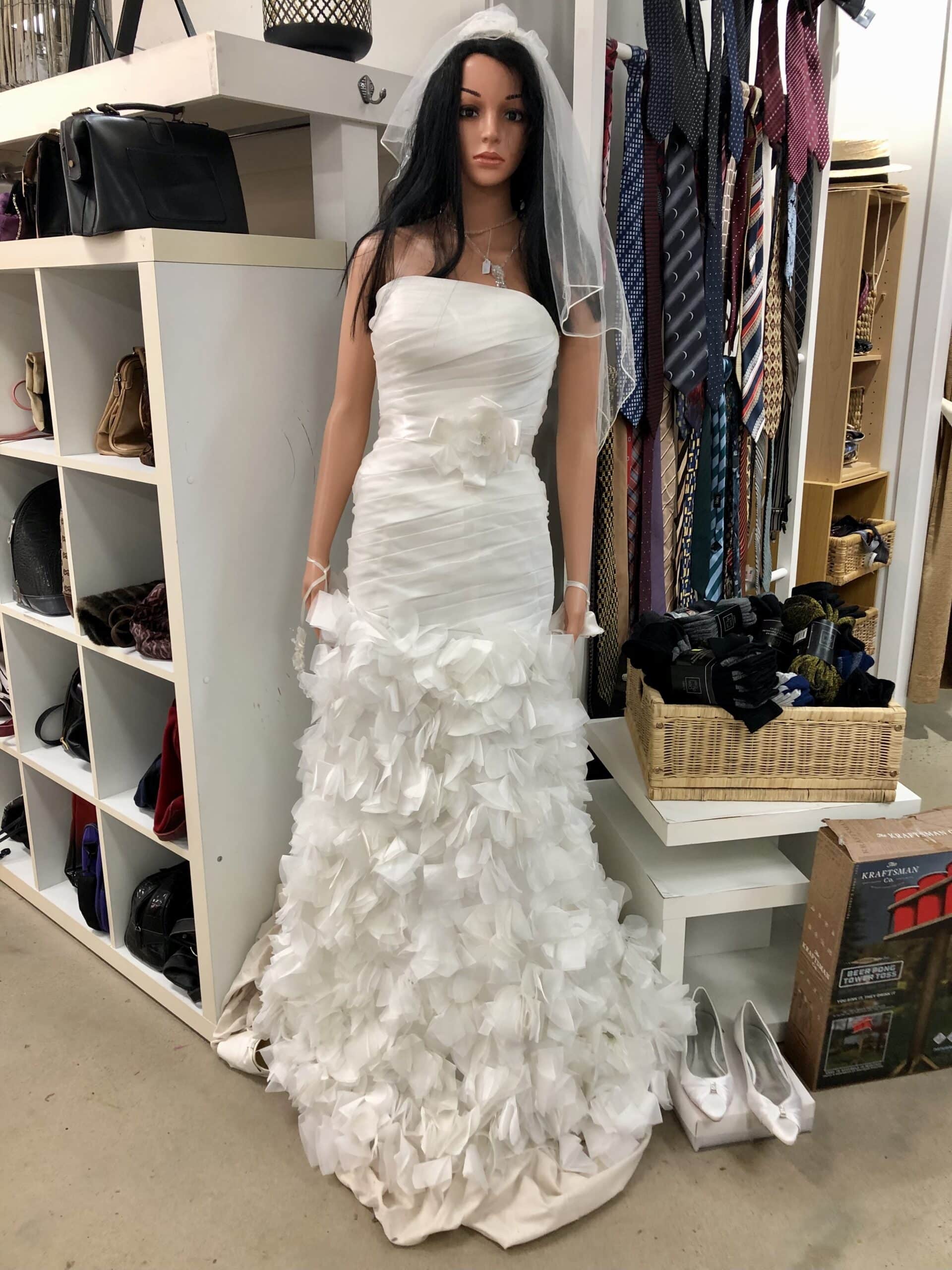 Wedding dress donation Lifeline
