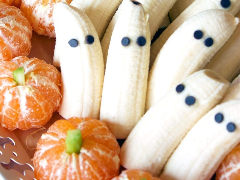 Tangerine pumpkins & banana ghosts | Halloween food