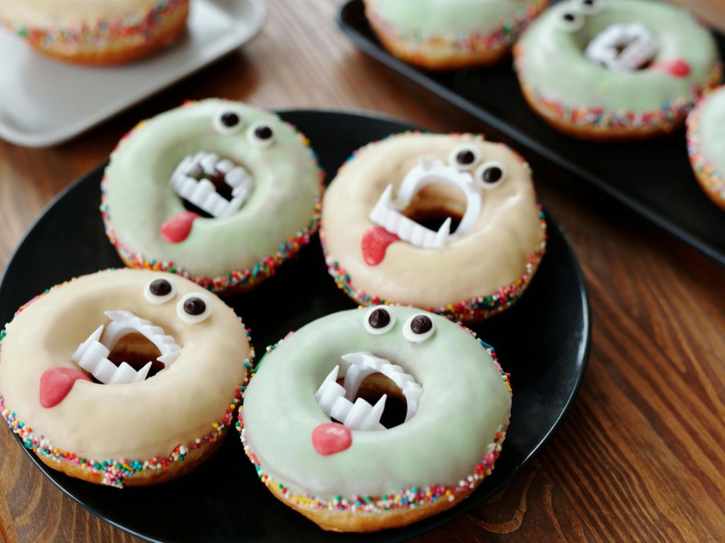 last-minute halloween hacks